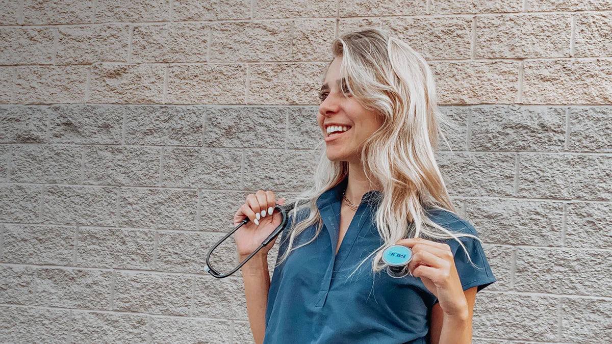 LES MEILLEURS STÉTHOSCOPES PÉDIATRIQUES EN MDF : LES 5 MEILLEURS STÉTHOSCOPES MDF POUR LES PÉDIATRES, LES MÉDECINS GÉNÉRALISTES ET LES INFIRMIÈRES PÉDIATRIQUES - Site officielle de MDF Instruments France