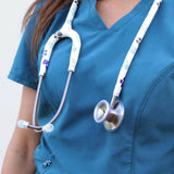 MD One® Epoch® Titane - Stéthoscope Adulte - Paws / Argent avec Étui - Site officielle de MDF Instruments France