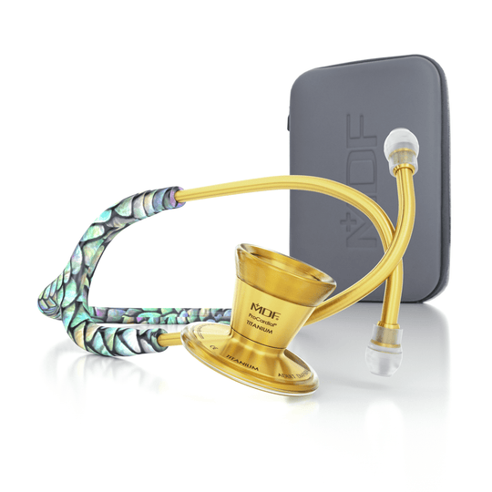 ProCardial® Titane - Stéthoscope de Cardiologie Adulte - Mermaid/Or avec Étui - Site Officiel de MDF Instruments France