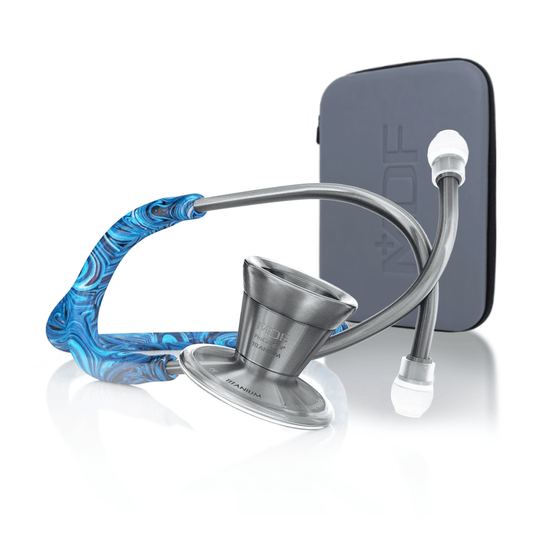 ProCardial® Titane - Stéthoscope de Cardiologie Adulte - Starry Night / Metalika avec Étui - Site officielle de MDF Instruments France